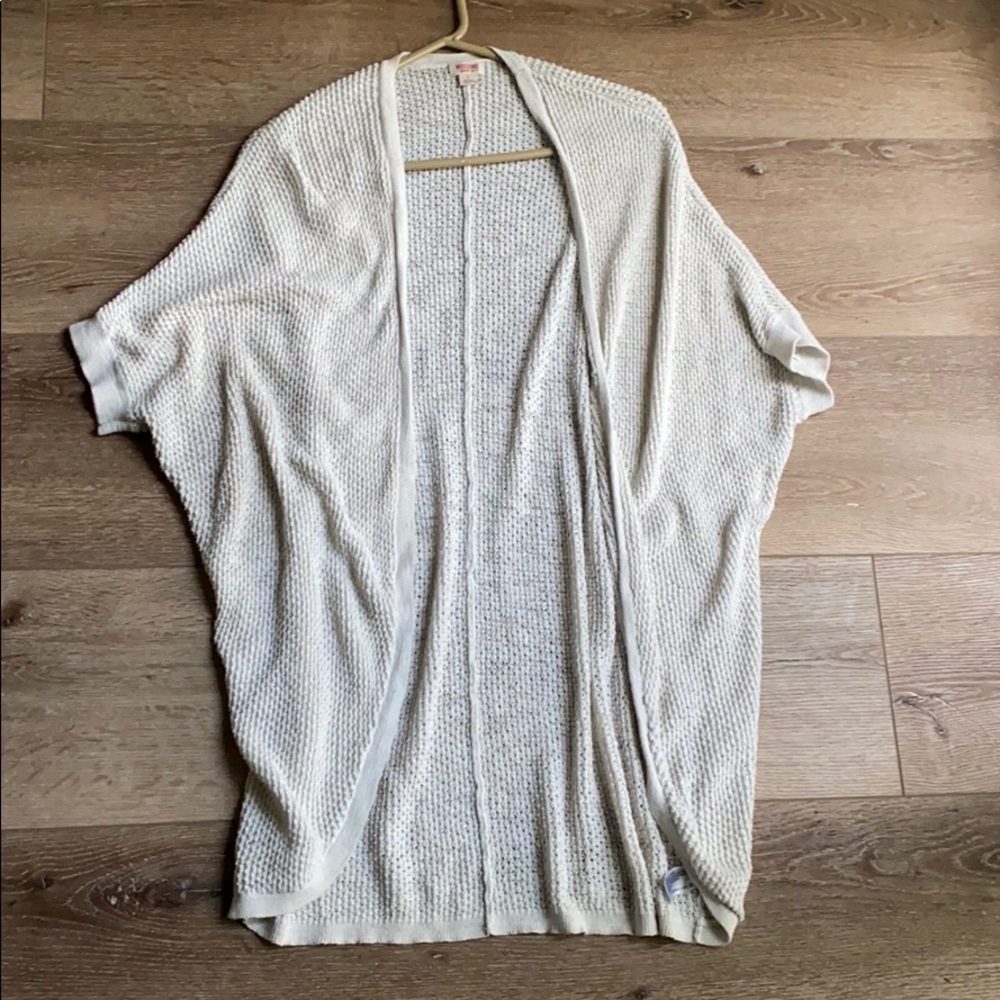 Mossimo lightweight slouch sweater